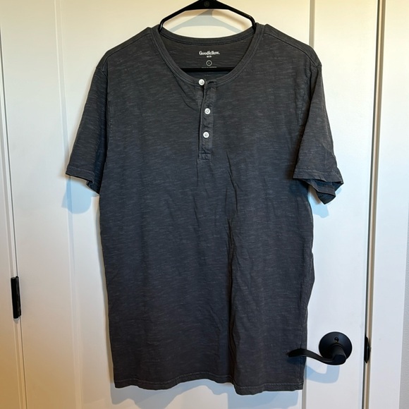Men's Short Sleeve Henley T-Shirt - Picture 2 of 4